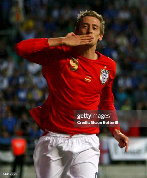 Peter Crouch of England celebrates after scoring during the Euro2008 Qualifying match between Estonia and England at A. Le Coq Arena on June 6, 2007...