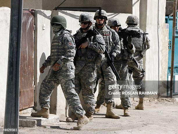 28th Scripta 28th Infantry Regiment Photos and Premium High Res Pictures - Getty Images