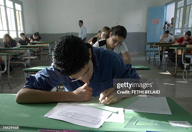 Some of the 144.000 young Tunisians attend the exams for the baccalaureat which started 07 June 2007 in Tunisia. Among them 56% are girls. Education...