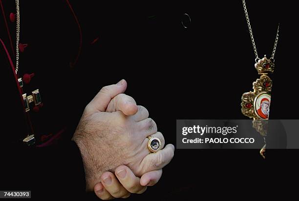 - Picture taken 05 February 2005 of bishops from a delegation of Sant Egidio community at the Policlinico Gemelli's hospital in Rome. US President...