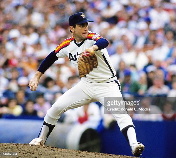 Nolan Ryan of the Houston Astros pitching to the New York Mets during the League Championship Series at Shea Stadium in October 1986.