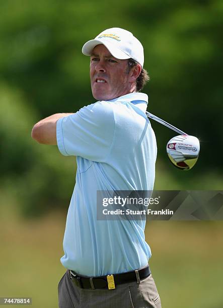 Richard Green of Australia plays his tee shot on the fifth hole during the third round of the 2007 BA-CA Golf Open, presented by Telekom Austria at...