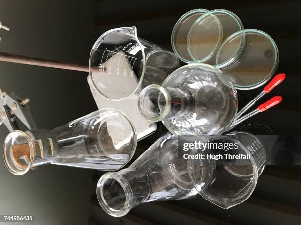 Claps Science 242 Science Clamps Stock Photos, High-Res Pictures, and Images - Getty ...