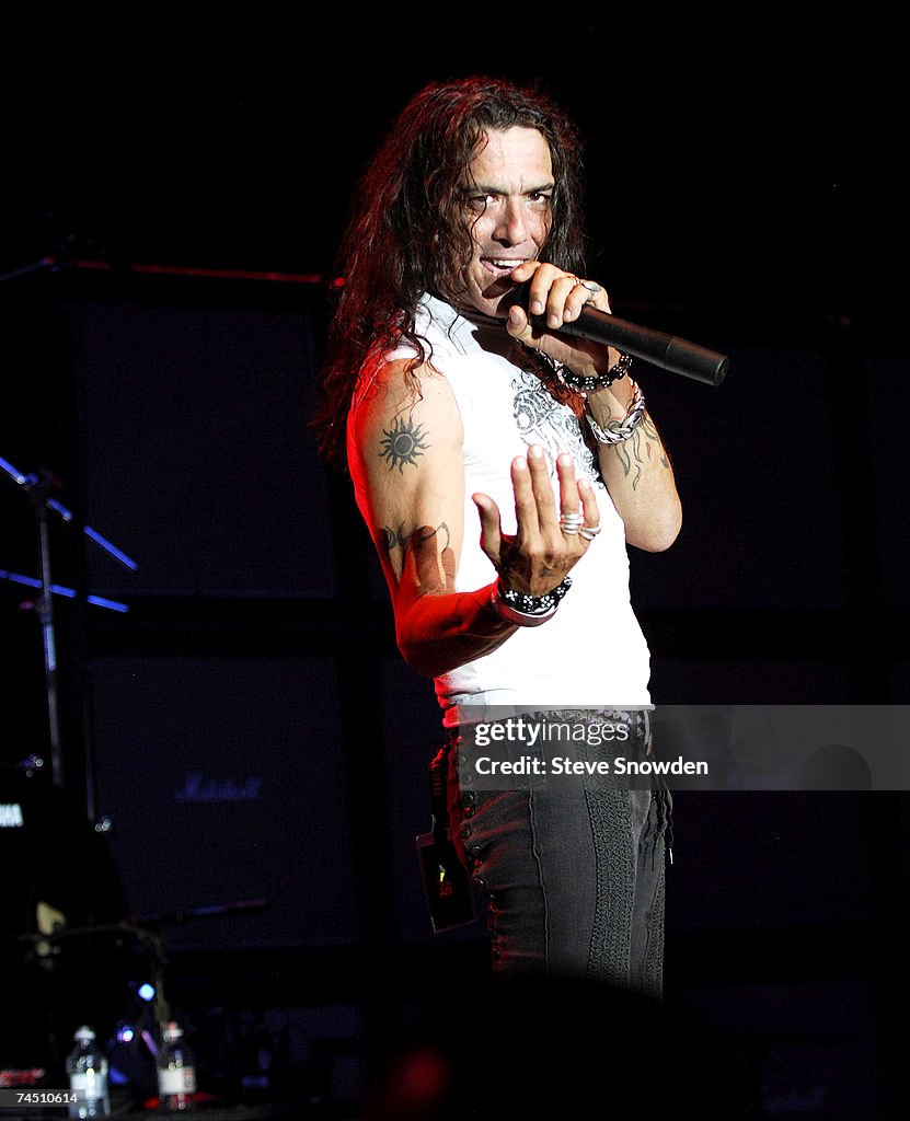 Singer For Ratt Lead singer Stephen Pearcy of the hard-rock band Ratt performs on ...