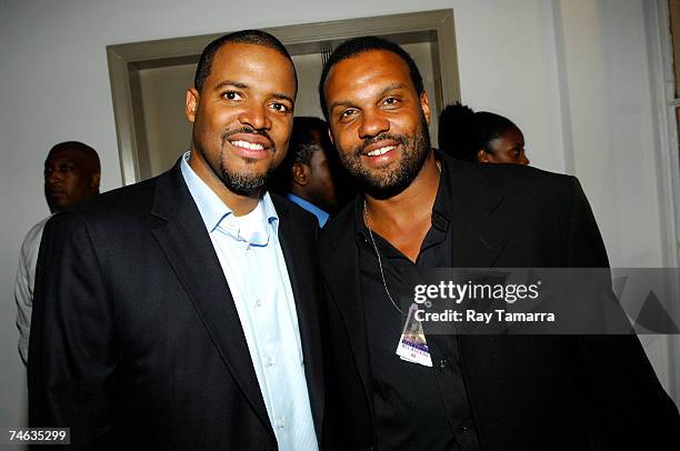 Shawn Steve R Shawn Gee Photos and Premium High Res Pictures - Getty Images