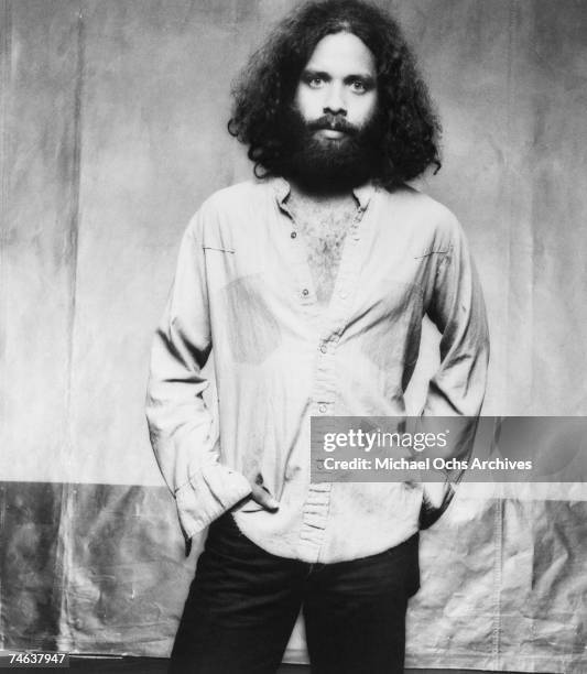 Dan Hougesen Singer Dan Singer Photos and Premium High Res Pictures - Getty Images