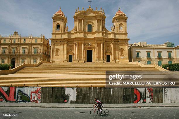 Picture taken 15 June 2007 of the cathedral of Noto, on the southeast coast of Sicily. The 18th-century cathedral is to reopen, 18 June 2007, after a...