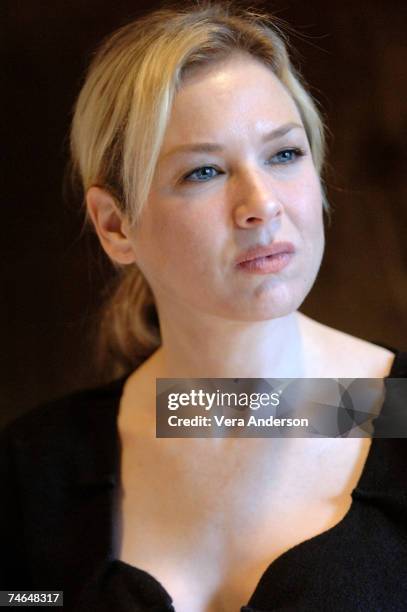 Renee Zellweger during "Miss Potter" Press Conference with Chris Noonan, Emily Watson, Renee Zellweger at the Essex House in New York, New York.