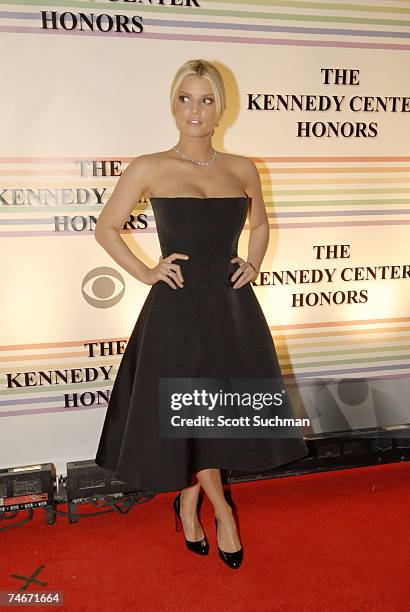 Jessica Simpson, in a dress by Peter Soranen, arrives at the 2006 Kennedy Center Honors Sunday night in Washington DC. The 29th Annual Kennedy...