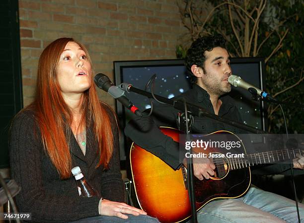 Josh Rudeen 17 Josh Raiden Stock Photos, High-Res Pictures, and Images - Getty Images