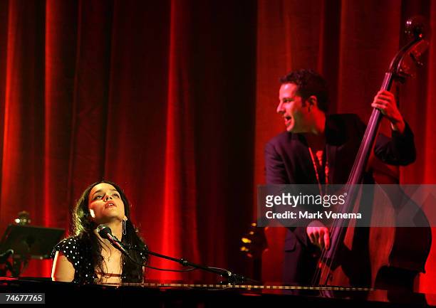 Norah Jones with band at the De Rode Hoed in Amsterdam, Netherlands.