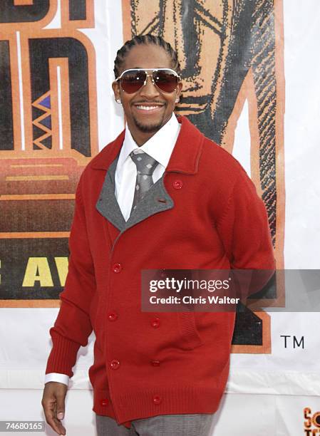 Omarion during 21st Annual Soul Train Music Awards - Arrivals at the Pasadena Civic Center in Pasadena, California.