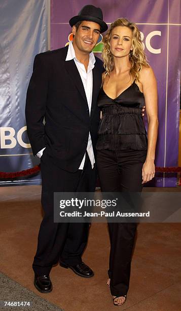 Galen Gering and wife Jenna at the Renaissance Hotel Grand Ballroom in Hollywood, California