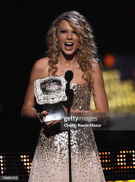 Taylor Swift accepts Breathrough Video of the Year award for "Tim McGraw" at the The Curb Event Center at Belmont University in Nashville, Tennessee