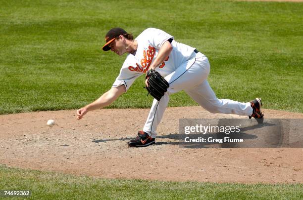 Chad Bradford of the Baltimore Orioles pitches against the Arizona Diamondbacks on June 17, 2007 at Camden Yards in Baltimore, Maryland. The...