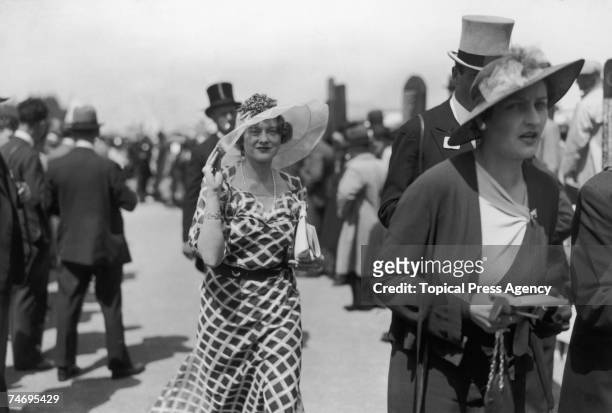 Maureen Hamilton-Temple-Blackwood nee Guinness , Marchioness of Dufferin and Ava attends the first day of Ascot, 16th June 1936.
