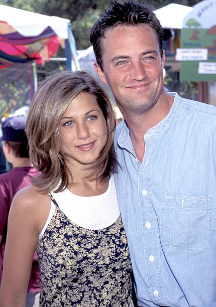 Jennifer Aniston and Matthew Perry at the Private Home in Los Angeles, California