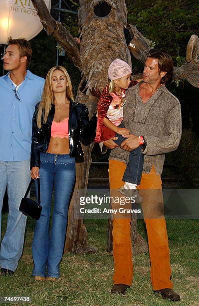 Shauna Sand, Lorenzo Lamas and daughter at the Franklin Canyon Park in Los Angeles, California