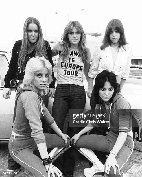Lita Ford, Sandy West, Jackie Fox, Cherie Currie, Joan Jett of The Runaways, 1976 during Runaways File Photos in london, United Kingdom.
