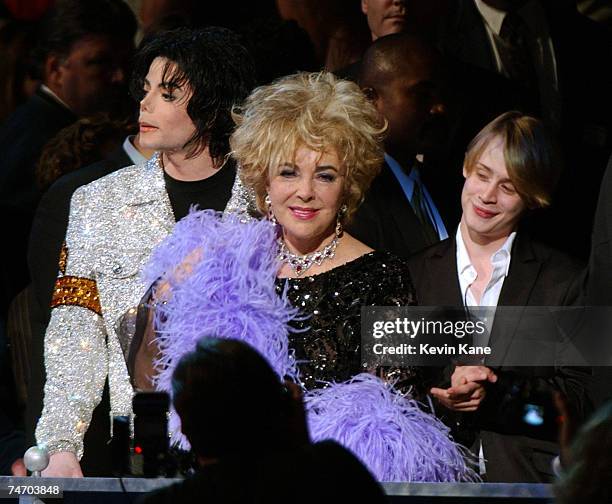 Michael Jackson and Elizabeth Taylor enjoys the crowd with Macaulay Culkin after the pair arrive for taping of Michael Jackson's 30th Anniversary...