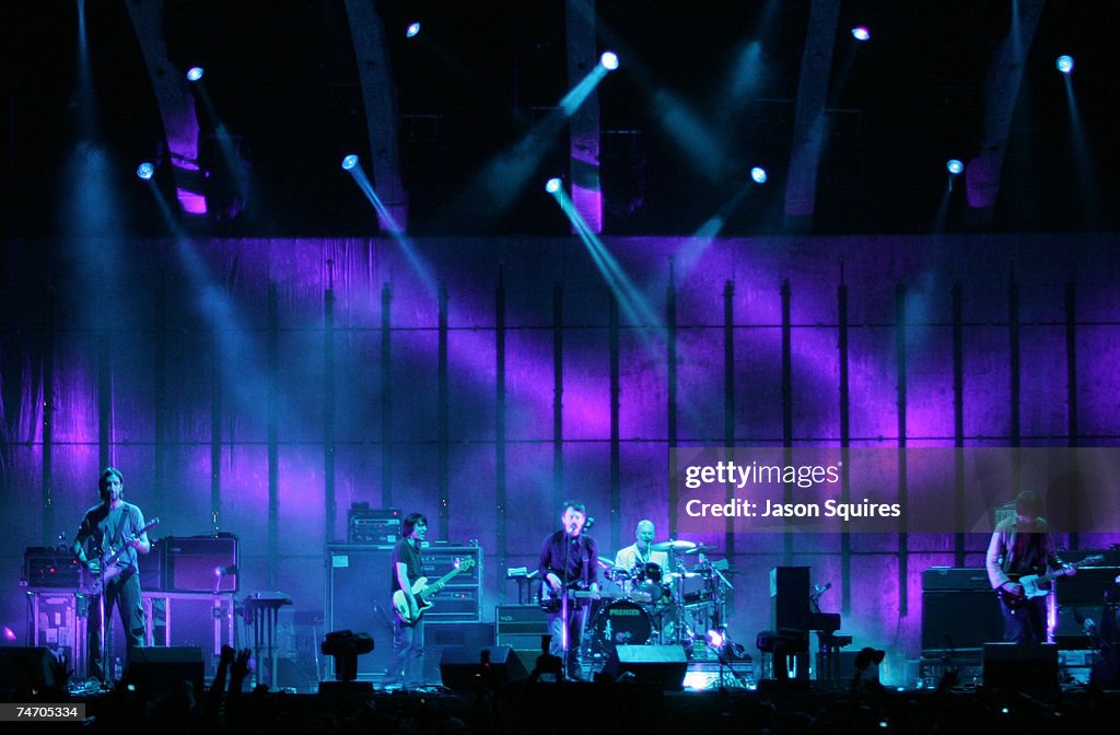 2004 Coachella Valley Music Festival - Radiohead