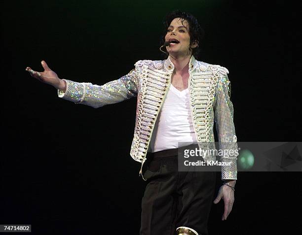 Michael Jackson performs during Democratic National Committee's "A Night at the Apollo" - Show at the Harlem's World Famous Apollo Theater in New...