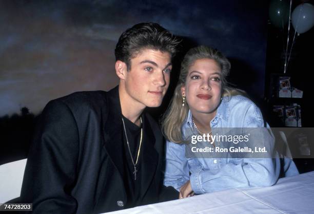 Brian Austin Green and Tori Spelling at the Wherehouse in Northridge, California