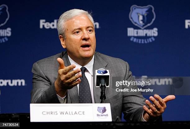 Chris Wallace attends a press conference naming him General Manager of the Memphis Grizzlies on June 18, 2007 at FedExForum in Memphis, Tennessee....