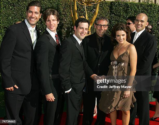 128 Cast Of Extreme Makeover Home Edition Stock Photos, High-Res