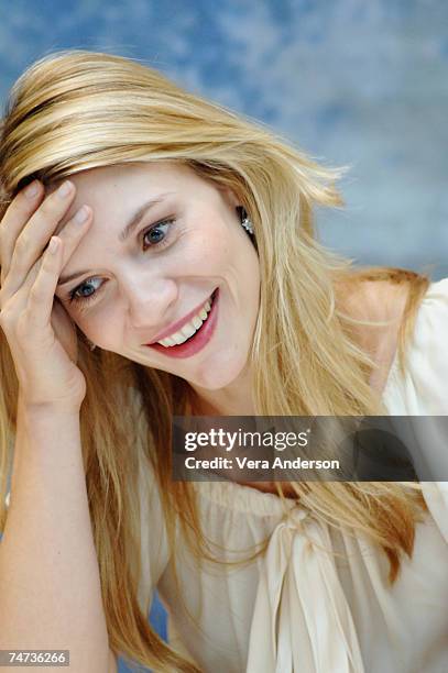 Claire Danes during "Shopgirl" Press Conference with Claire Danes, Jason Schwartzman and Steve Martin at the Four Seasons Hotel in Toronto, Ontario,...