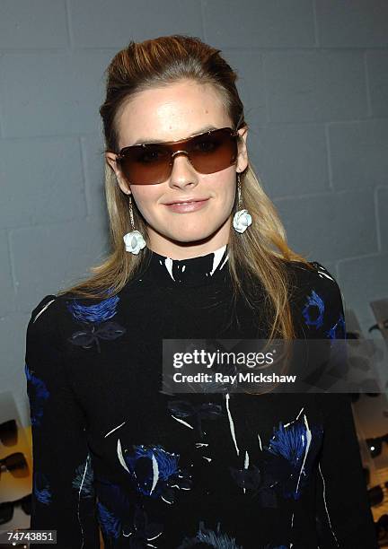 Alicia Silverstone wearing Dior Air Speed Champagne at the Music Box and The Fonda in Hollywood, California