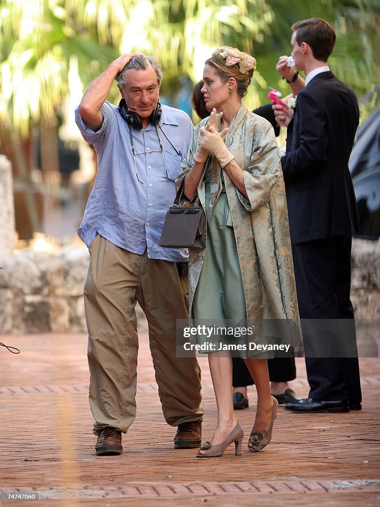 Angelina Jolie, Matt Damon and Robert De Niro on Location for "The Good Shepherd" - January 12, 2006