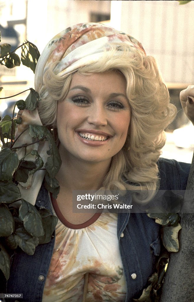 Dolly Parton 1977 During Dolly Parton File Photos In London,... News