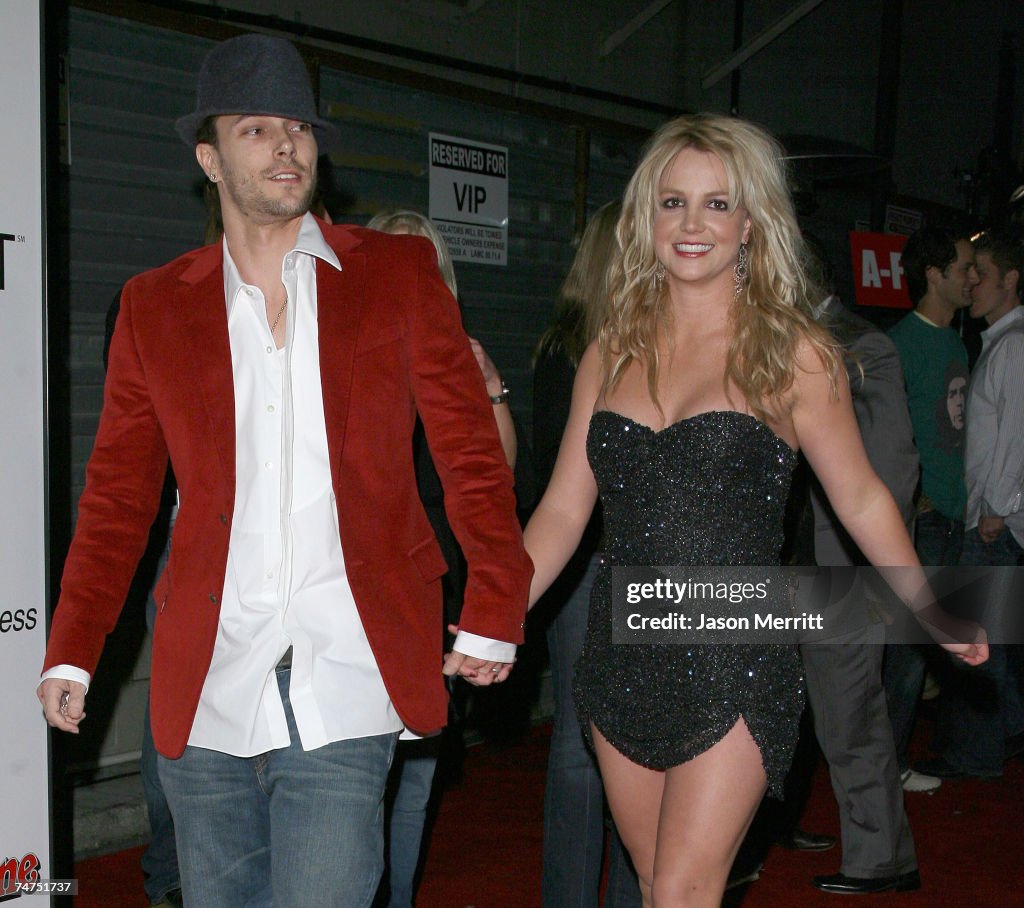 Rolling Stone/Verizon Wireless Pre-GRAMMY Concert with Kanye West - Arrivals