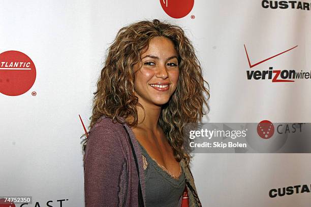 Shakira In Concert Los Angeles California Photos and Premium High Res