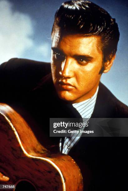 Elvis Posing Tutorial Elvis Presley Studio Photos and Premium High Res Pictures - Getty Images