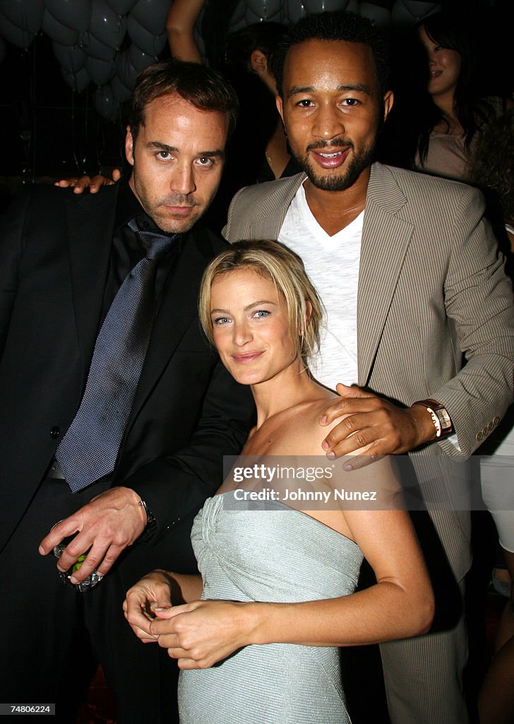 2006 CFDA Awards - Sean "Diddy" Combs' After Party - Inside