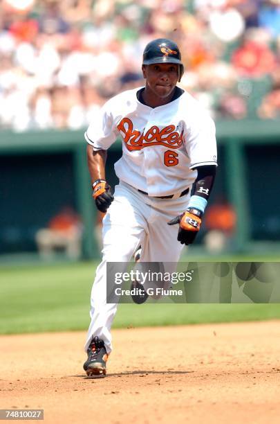 Melvin Mora of the Baltimore Orioles runs the bases against the Arizona Diamondbacks at Camden Yards June 17, 2007 in Baltimore, Maryland.