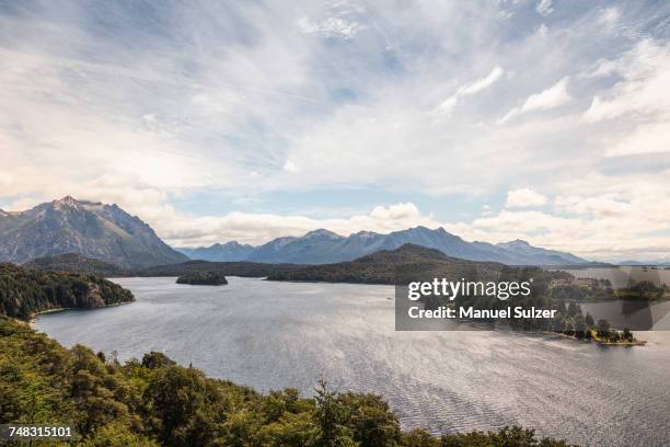 landscape view of lake and mountains, nahuel huapi national park, rio negro, argentina - nahuel huapí bildbanksfoton och bilder