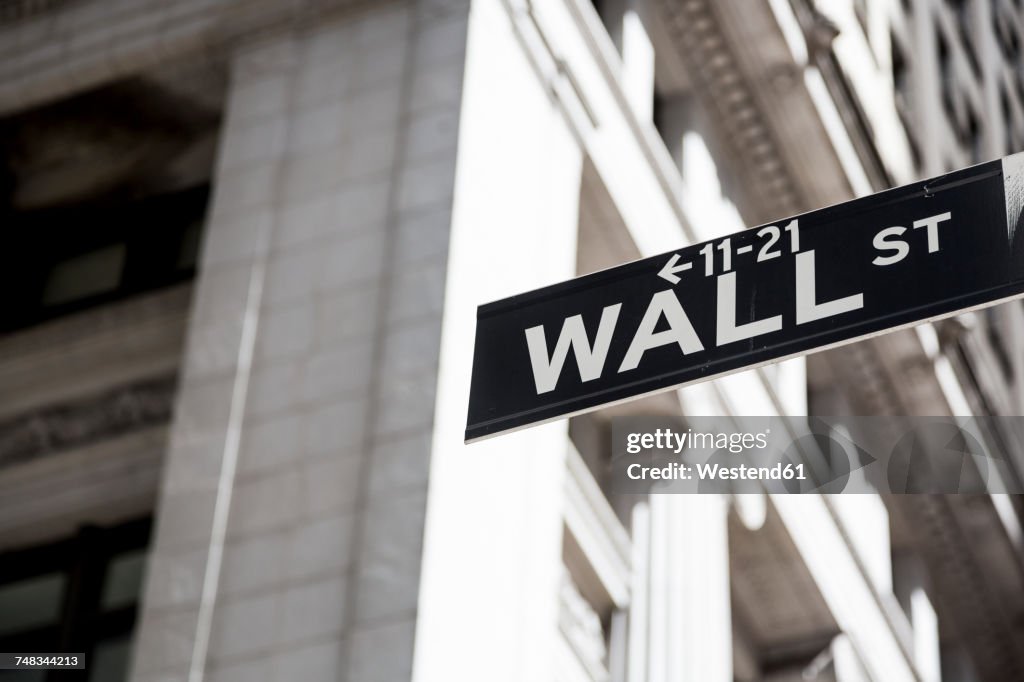 USA, New York, Manhattan, Wall street sign