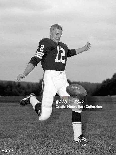 Don Cockroft, of the Cleveland Browns, poses for an action portrait during training camp in July, 1967 at Hiram College in Hiram, Ohio.