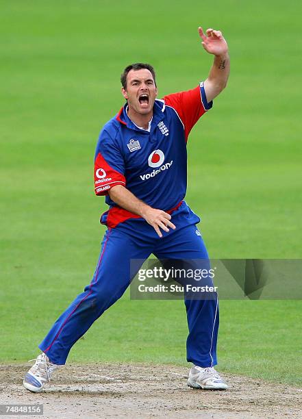 England Lions bowler Michael Yardy appeals for a wicket during the One Day match against the West Indies at New Road on June 21, 2007 in Worcester,...