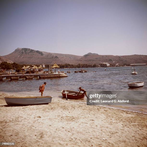 The resort town of Port de Pollenca in north-eastern Majorca, circa 1955.