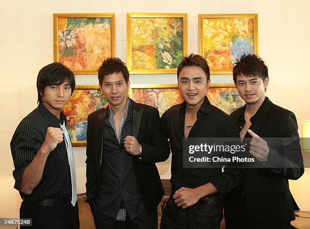 Matthew Lin 419 Matthew Lin Stock Photos, High-Res Pictures, and Images - Getty Images