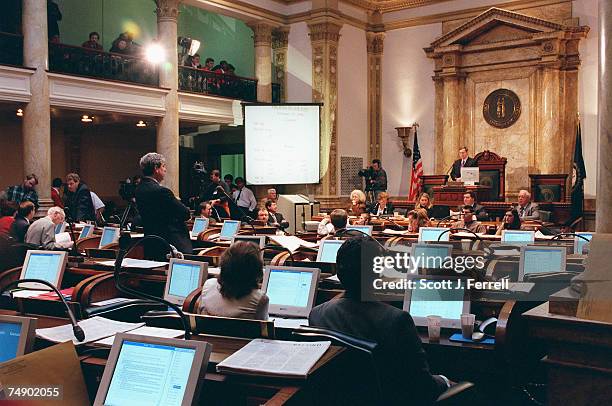101 Kentucky General Assembly Stock Photos, High-Res Pictures, and ...