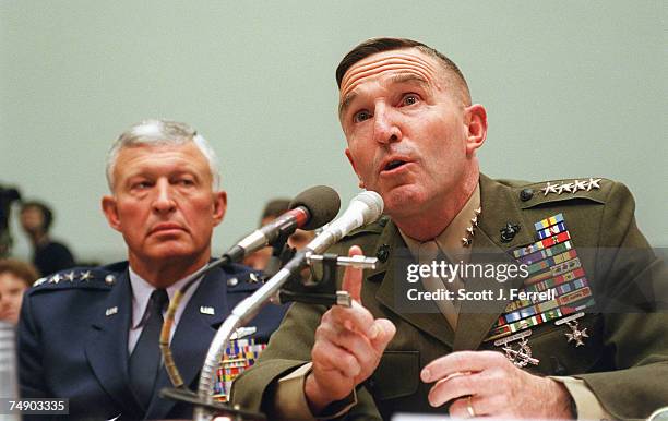 Gen. Donald Ralph Gender Integrated Training Photos and Premium High Res Pictures - Getty ...