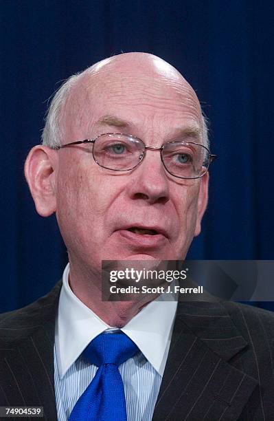 Robert R. Bennett 5,721 Robert Bennett Photos & High Res Pictures - Getty Images