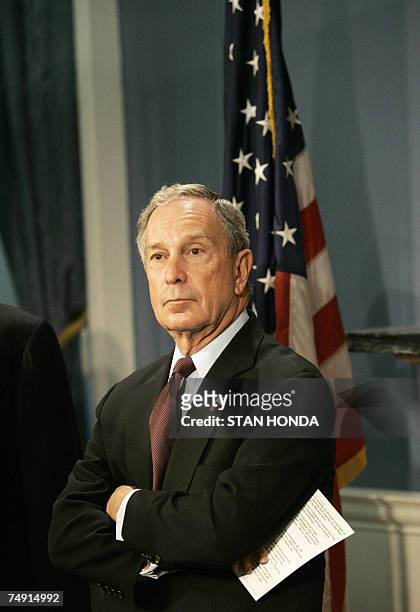 New York, UNITED STATES: New York City mayor Michael Bloomberg 25 June 2007 before speaking about encouraging New Yorkers to conserve energy at a...