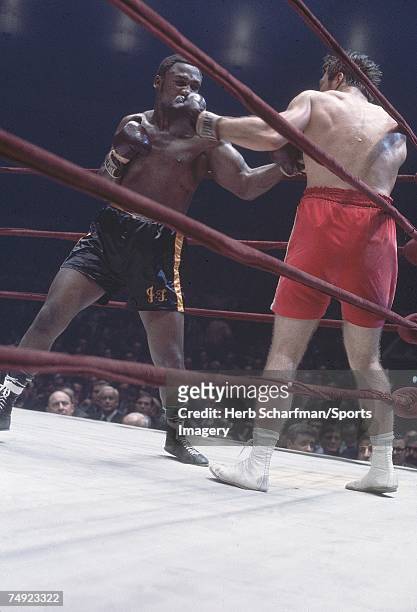 Jerry Quarry fighting against Joe Frazier at Madison Square Garden on June 23, 1969 in New York, New York. Frazier defeated Quarry.