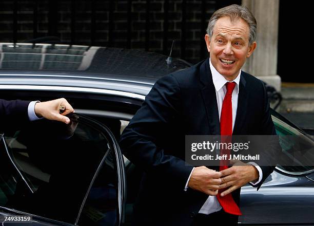 233 Tony Blair Stands Down As Prime Minister Stock Photos, High-Res